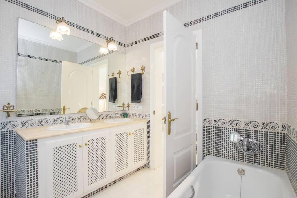 סון פארק Menorca Villa Marbella מראה חיצוני תמונה